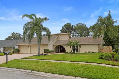 3119 Hyde Park Dr, Clearwater, FL 33761