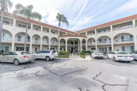 2433 Brazilia Dr #11, Clearwater, FL 33763