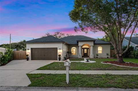 1992 Hidden Springs Pl, Clearwater, FL 33760