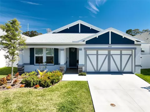 2083 Paragon Cir W, Clearwater, FL 33755