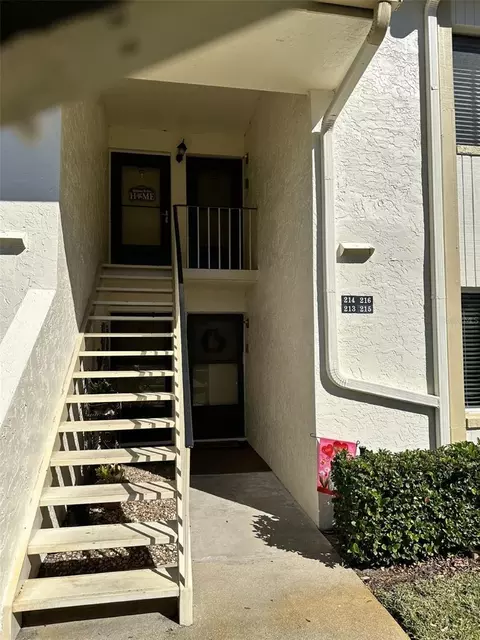 216 Cypress Ct #128, Oldsmar, FL 34677