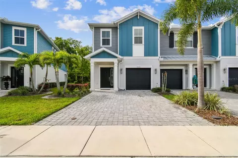 2830 Grand Kemerton Pl, Tampa, FL 33618