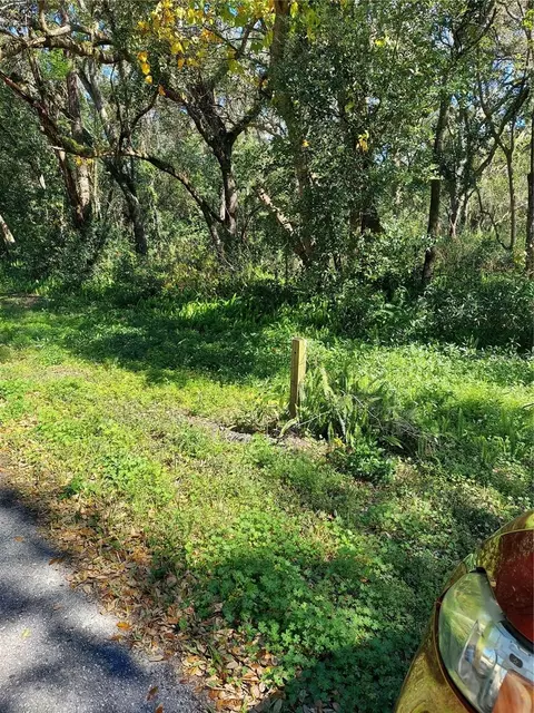 472 Lincoln Ave, Brooksville, FL 34604