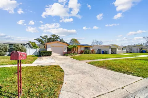 1166 San Marco Dr, Largo, FL 33770