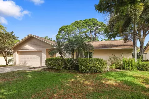 3205 Braemar Ter, Palm Harbor, FL 34684