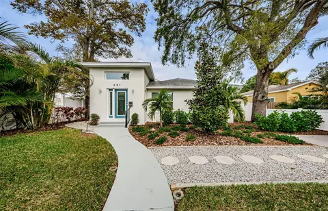321 28th Ave N, Saint Petersburg, FL 33704