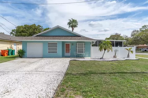 1402 14th St, Palm Harbor, FL 34683