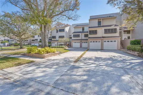 13971 Lake Point Dr, Clearwater, FL 33762