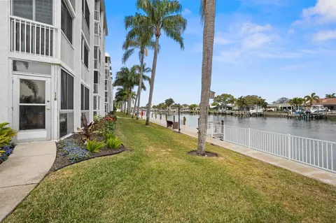 4904 38th Way S #116, Saint Petersburg, FL 33711