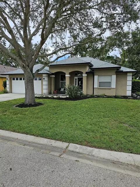 3715 61st Dr E, Bradenton, FL 34203