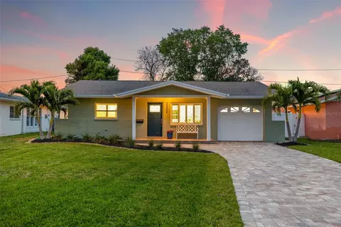 3442 Bayshore Blvd NE, Saint Petersburg, FL 33703
