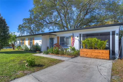 15572 Bedford Cir E, Clearwater, FL 33764