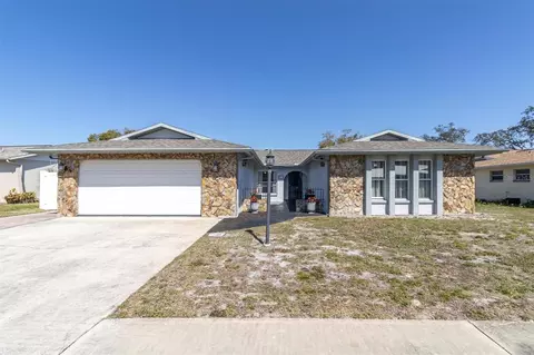 8731 Woodmont Ln, Port Richey, FL 34668