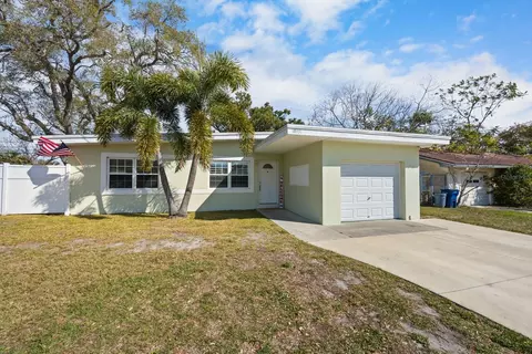10931 101st Ave, Seminole, FL 33772
