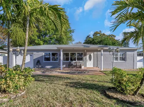 3861 26th Ave N, Saint Petersburg, FL 33713