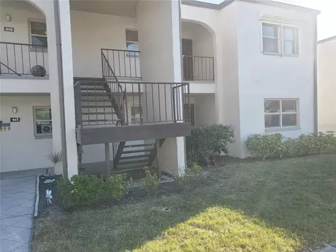 7701 Starkey Rd #410, Seminole, FL 33777