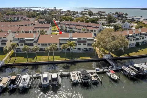 2381 Hanover Dr, Dunedin, FL 34698