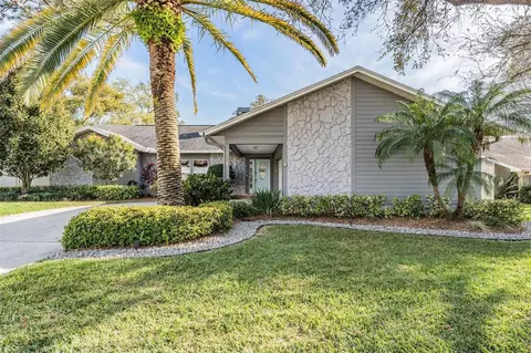 620 Fayette Dr N, Safety Harbor, FL 34695