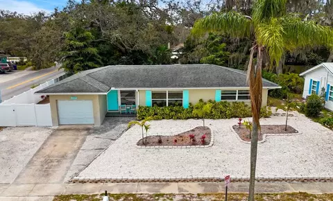559 Locklie St, Dunedin, FL 34698