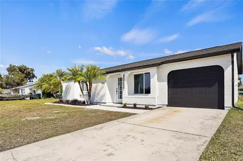 4922 Trekell St, North Port, FL 34287