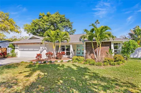 127 58th Ave S, Saint Petersburg, FL 33705