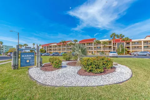 868 Bayway Blvd #306, Clearwater Beach, FL 33767