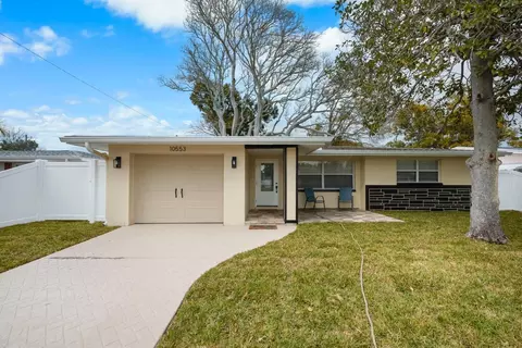 10553 Valencia Rd, Seminole, FL 33772