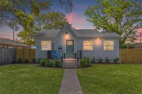 3714 6th Ave N, Saint Petersburg, FL 33713