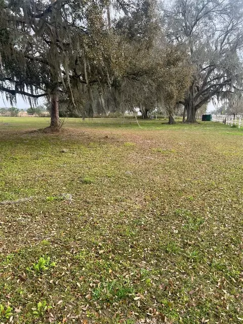 3060 Lanier Rd, Zephyrhills, FL 33541