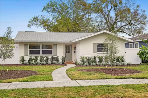 3321 11th St N, Saint Petersburg, FL 33704