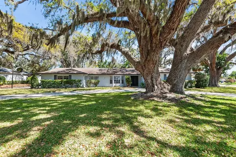 3036 46th Ave E, Bradenton, FL 34203