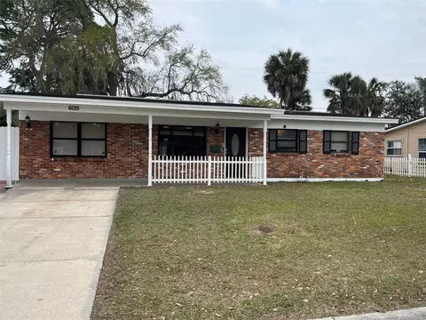6015 Cresthill Dr, Tampa, FL 33615