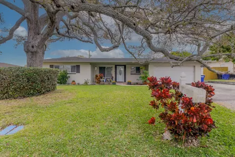 1100 S San Remo Ave, Clearwater, FL 33756
