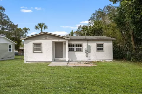 2104 E Annie St, Tampa, FL 33612