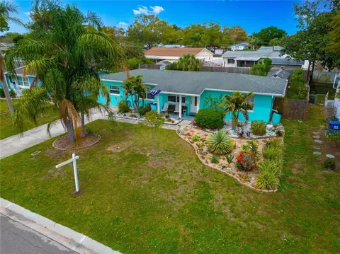 5375 16th Ave N, Saint Petersburg, FL 33710