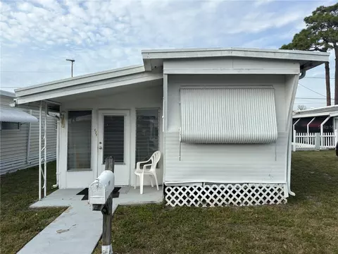 12674 Seminole Blvd #C27, Largo, FL 33778