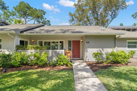 30 Aster Pl, Oldsmar, FL 34677