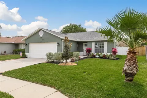 8615 Huntfield St, Tampa, FL 33635