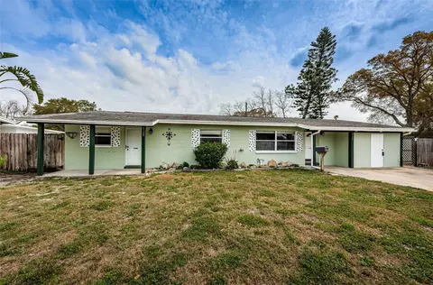 8725 55th Way N, Pinellas Park, FL 33782