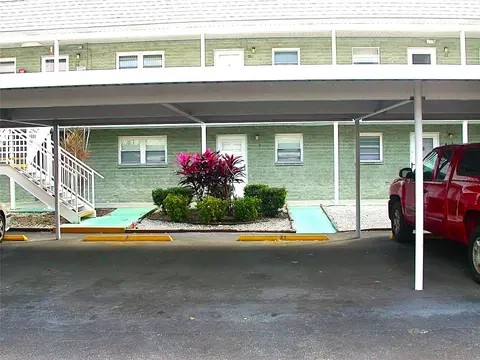5287 81st St N #21, Saint Petersburg, FL 33709