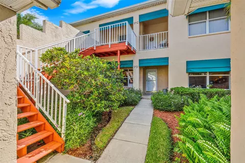 6465 99th Way N #17D, Saint Petersburg, FL 33708