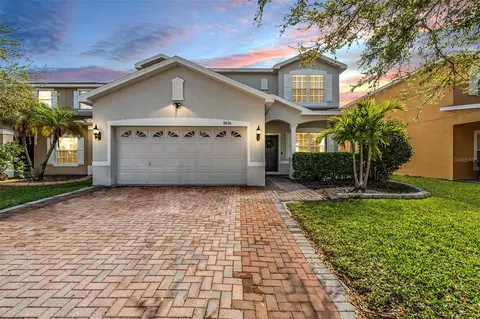 8836 Cameron Crest Dr, Tampa, FL 33626