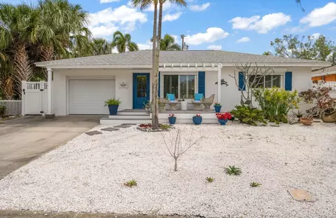 1025 Eldorado Ave, Clearwater Beach, FL 33767