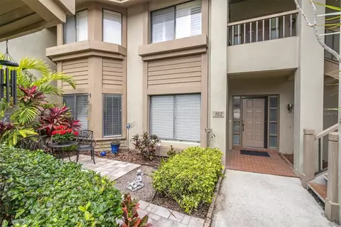 3009 Landmark Blvd #302, Palm Harbor, FL 34684