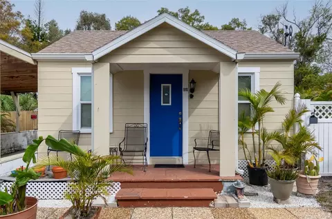 910 Rosery Rd NW, Largo, FL 33770