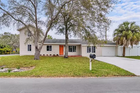 6405 Sandpiper Way, Saint Petersburg, FL 33707