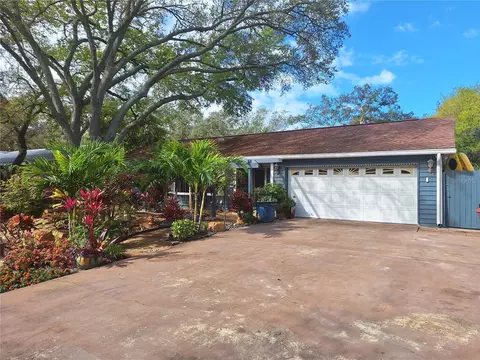 10338 Nicaron Ct, Largo, FL 33778
