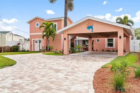 16027 Redington Dr, Redington Beach, FL 33708