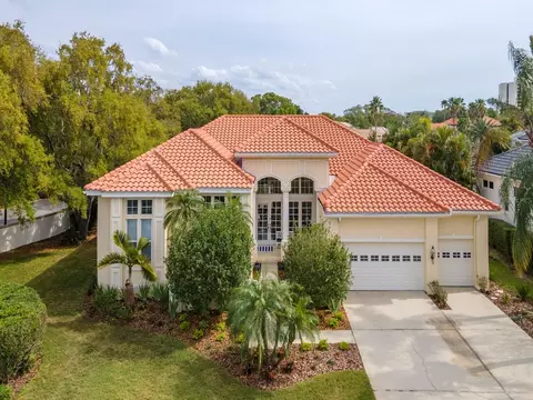2204 Pasadena Pl S, Gulfport, FL 33707
