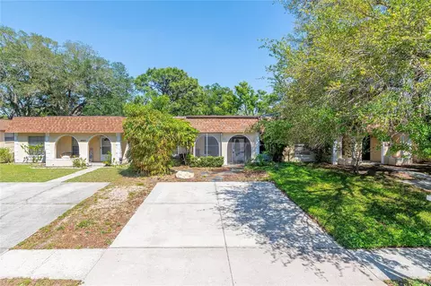 9899 84th Way, Seminole, FL 33777